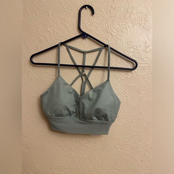 ALO Yoga bra - Picture 10 of 10